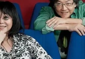 成龙悼念罗启锐，夸赞对方的编剧和导演能力都是一流的，二人有过哪些合作？