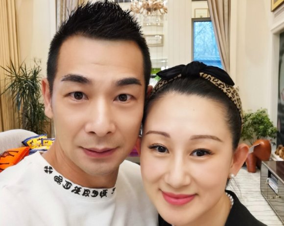 赵文卓第一个妻子是谁