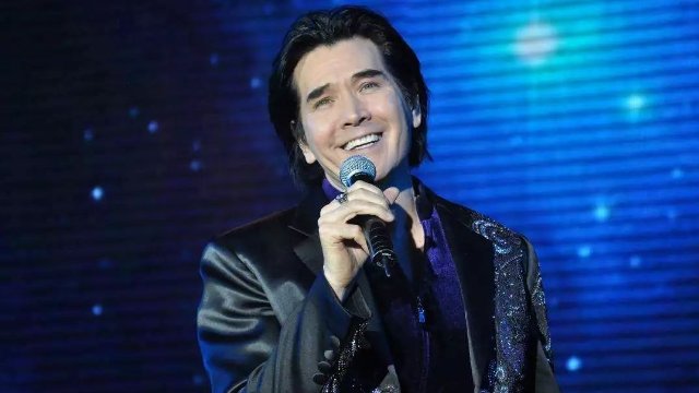 费翔母亲第一任丈夫是谁