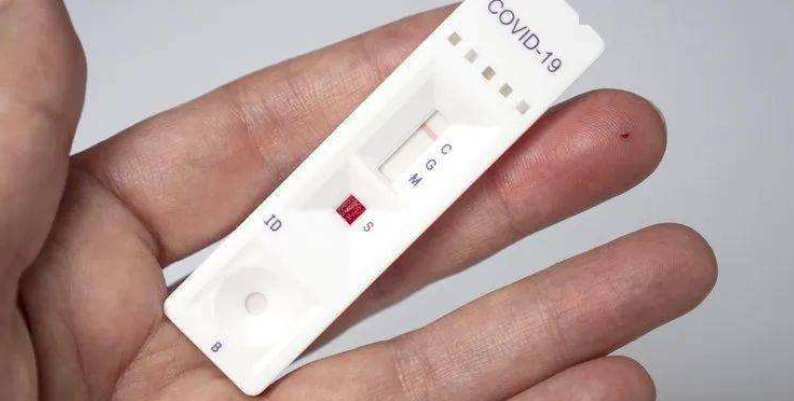 无锡男子在业主群里发“两条杠”验孕棒，民警和“大白”为何会找上门？