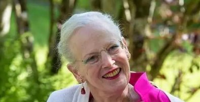 丹麦女王新冠病毒检测结果再次呈阳性，具体情况如何？