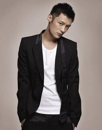 余文乐突然急删什么照片？