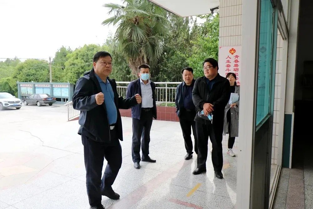 泾阳县教育局电话