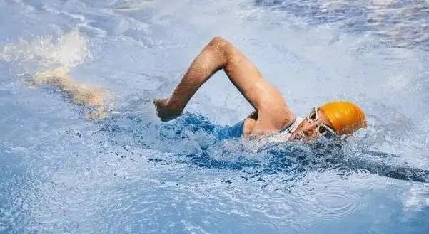 在河中游泳有哪些注意事项???