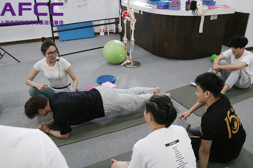 健身教练培训费用大概是多少？