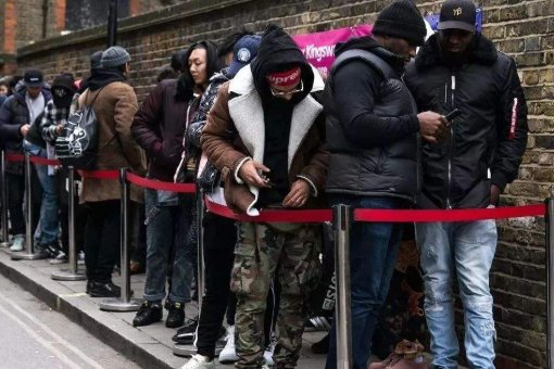 11月27日是什么日子