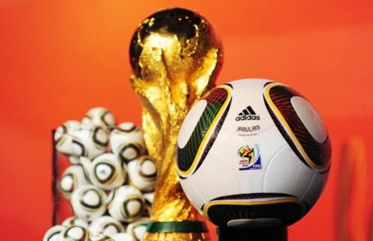 2010世界杯半决赛和决赛的具体时间