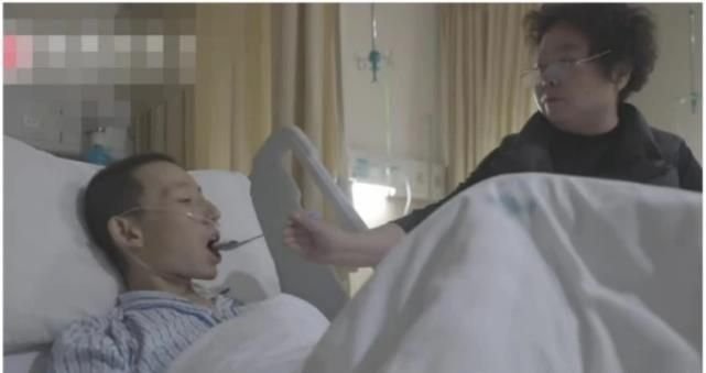 姚策妻子回应曾拉黑养母，回应的详细内容是什么？