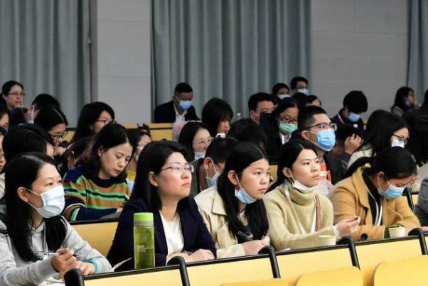 战于郎原文及翻译