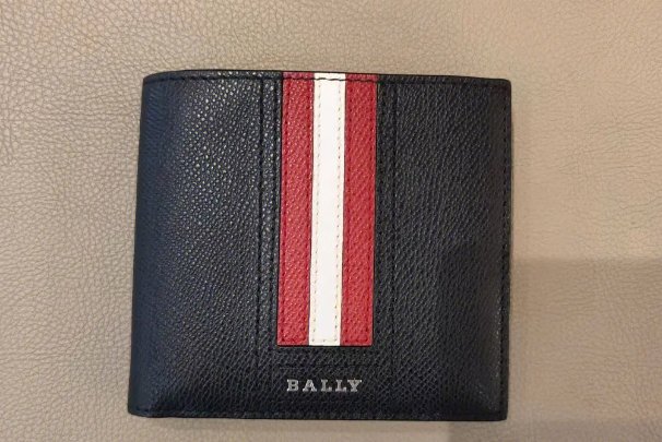 钱包男士品牌排行榜前十名