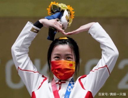 私生活被曝,奥运冠军杨倩正面回应,她对此事是如何应对的?