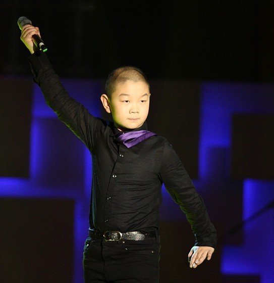 郭巳平的百科名片：