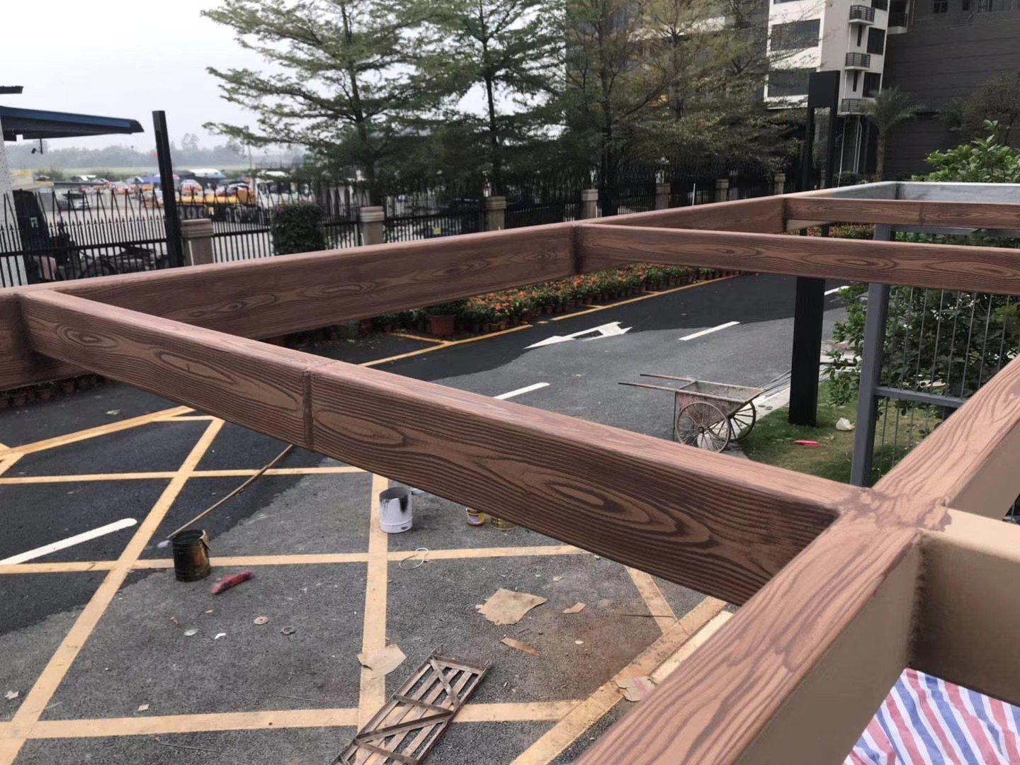 木纹漆可以刷到金属材料上吗？有没有什么弊端吗