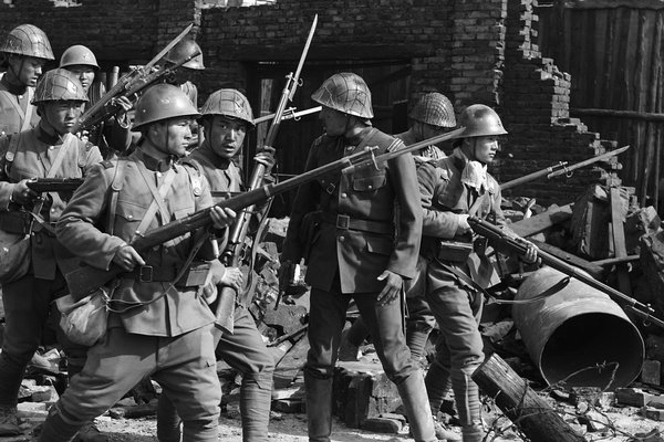 求电影《南京南京》完整版哪里可以看到，求助