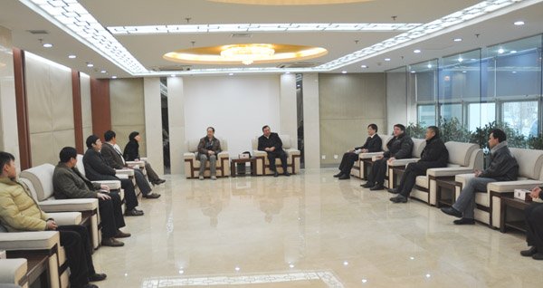 新疆维吾尔自治区卫生厅的内设机构