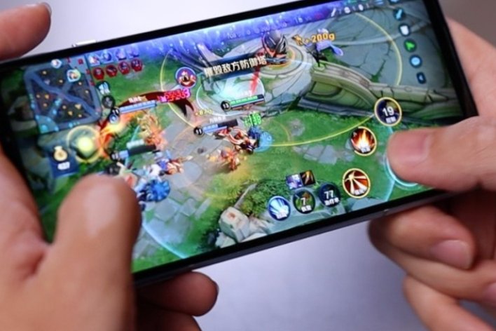 手机如何自制游戏