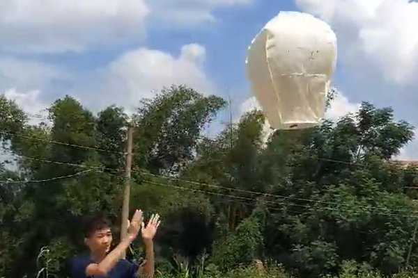 孔明灯怎么放啊？