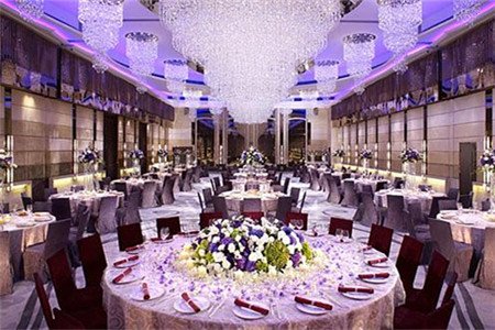 武汉办婚宴酒席多少钱一桌？武汉婚宴价格