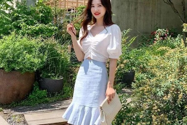 穿裙子的时候男朋友可以做什么？