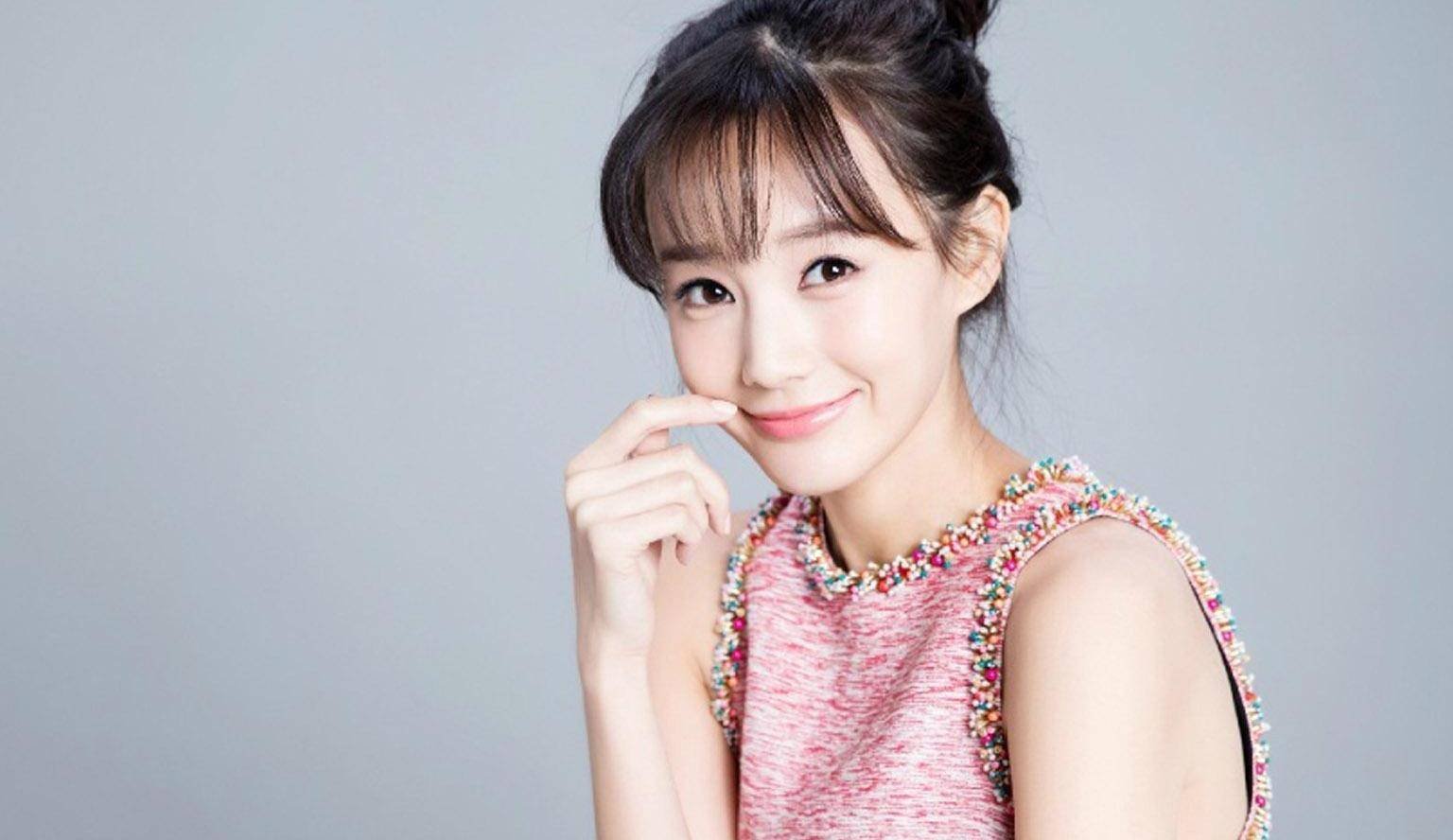 李一桐发文澄清辟谣恋情，背后究竟何人在带节奏？