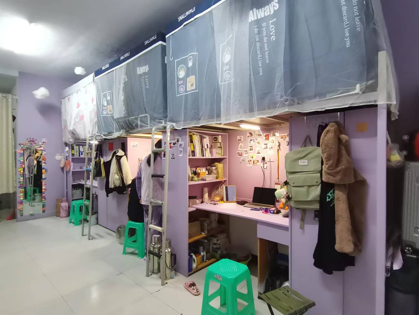 山西农业大学信息学院的环境和住宿条件如何？