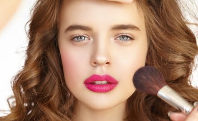 去哪里学化妆好？