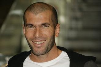 齐内丁·齐达内的技术特点