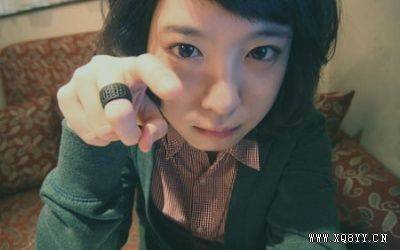 这个女生是谁、、