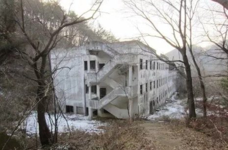 电影《昆池岩》韩国真的有这个地方吗?