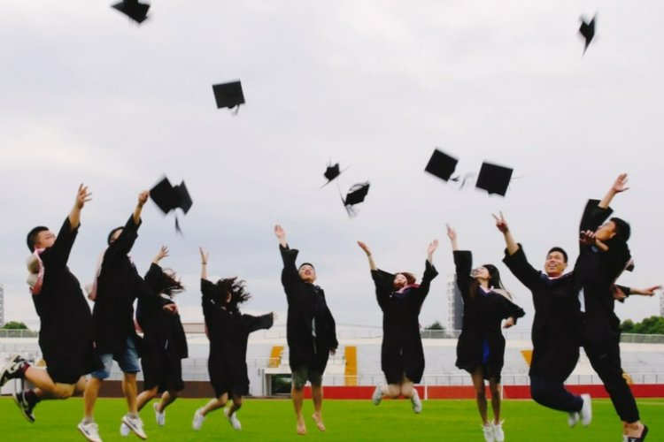 历届考研人数统计