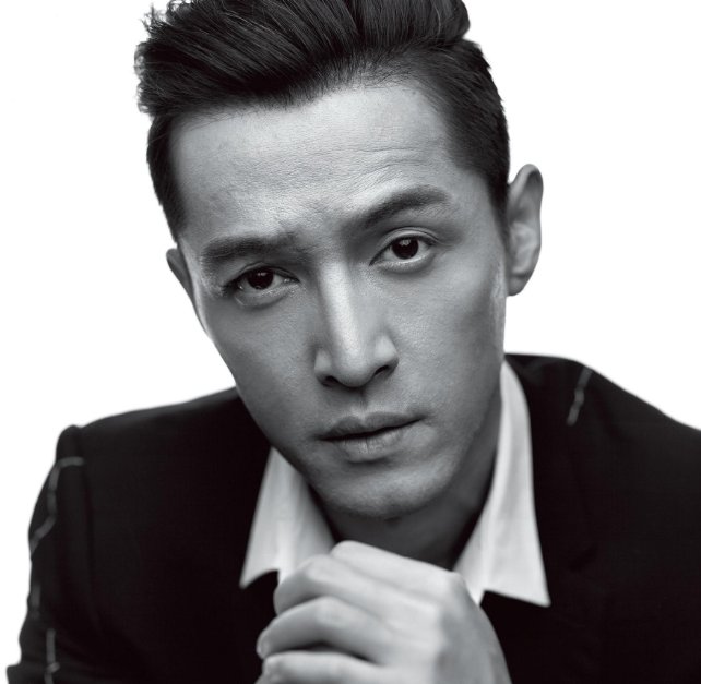 胡歌和江疏影被曝秘密闪婚，携手官宣领证再续前缘，究竟是真是假？