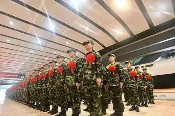 考士官学校要多少分