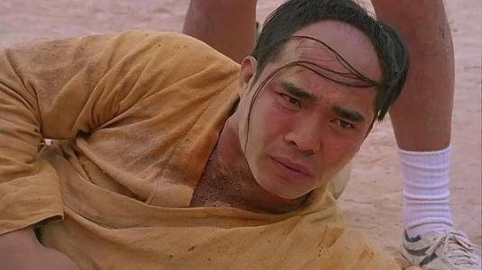 《少林足球》的导演是谁？