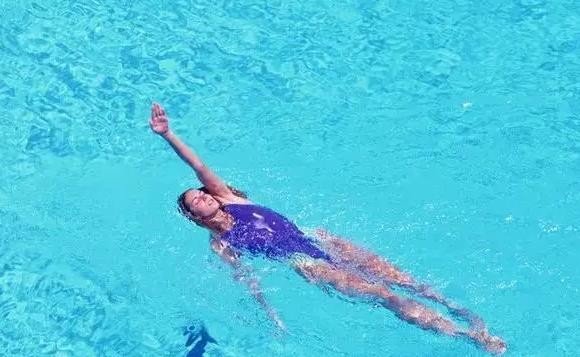 在河中游泳有哪些注意事项???