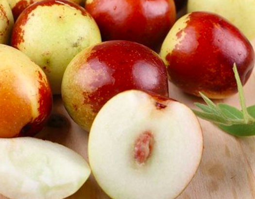 苹果冬枣哪个维生素含量高？