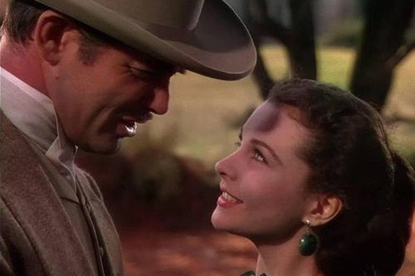 当年还是新人的费雯丽，为何能够打败赫本出演《乱世佳人》的女主角？