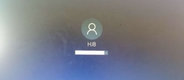 如何修改电脑的用户名呢？