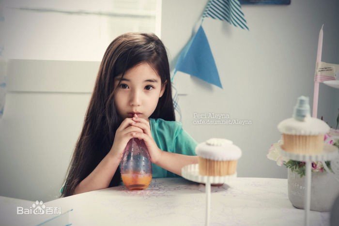 这个韩国小女孩是谁?