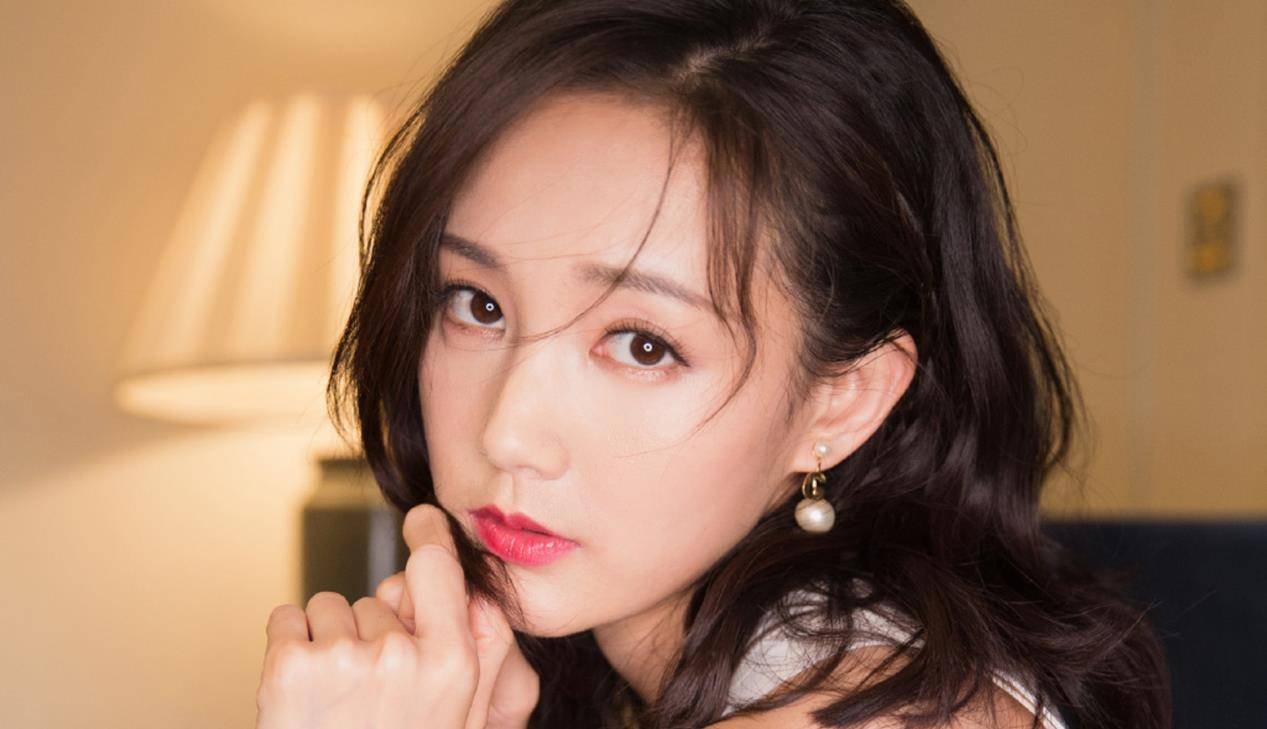 李一桐发文澄清辟谣恋情，背后究竟何人在带节奏？