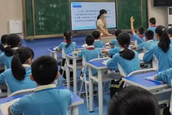 一年级入队做好事怎么写