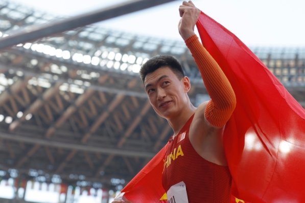 女子三级跳远世界纪录是多少