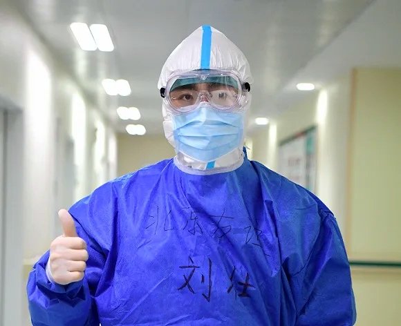 温州一大巴内现10例阳性，这些人是如何被感染的？