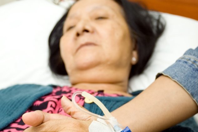 江苏男子钓鱼勾到一溺亡老人,这位老人是因何溺亡的?