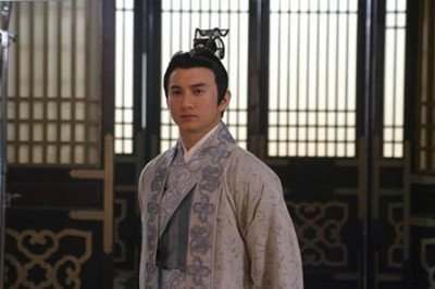 李后主投降后,宋太祖赵匡胤封他什么爵位?