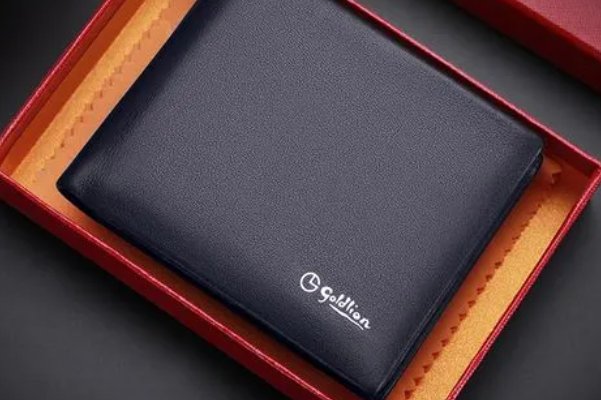 钱包男士品牌排行榜前十名