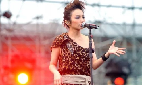 飞儿乐队詹雯婷为什么会被踢出乐团