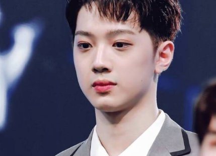 忙内是什么意思