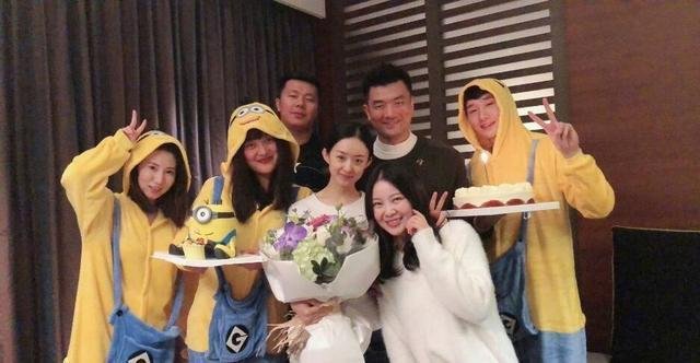 杨幂直播中说希望我的员工都有甜甜的恋爱，娱乐圈的好老板还有谁？