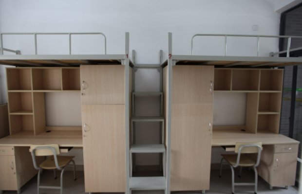 问一下中山大学新华学院怎么样啊？