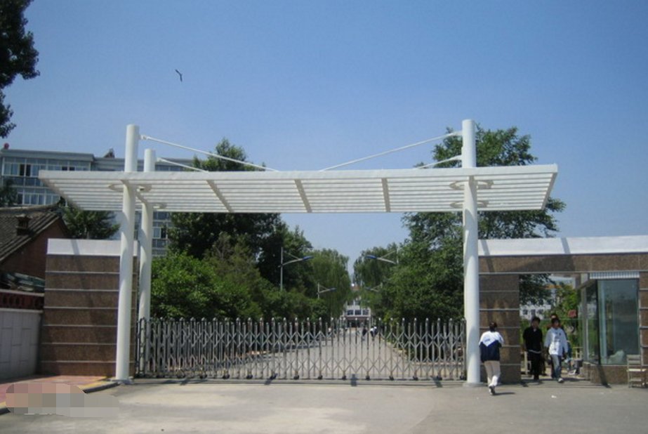 凌源高中录取分数线是多高？